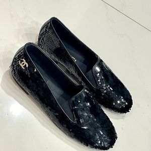 Chanel Sequin Flats. Never been worn. Size 36